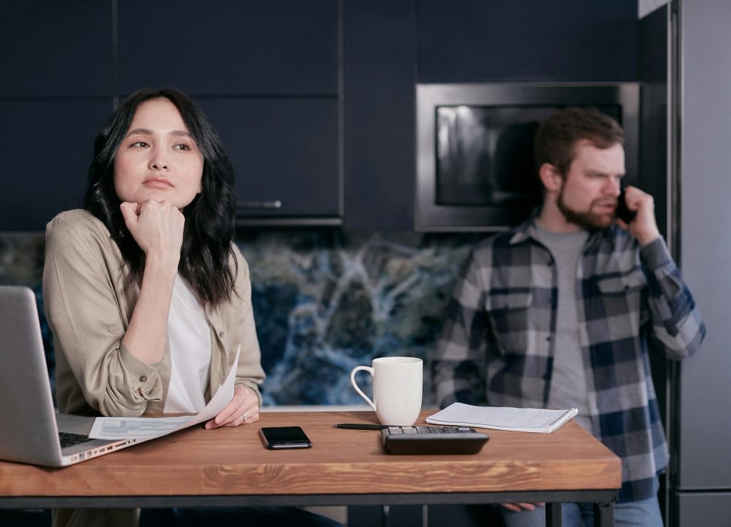 pexels mikhail nilov 6963056